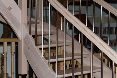 creation escalier modern - menuisier Jura et Doubs
